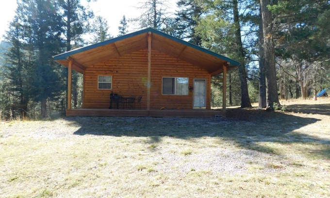 Cloudcroft Cabin | Mountain Paradise 1