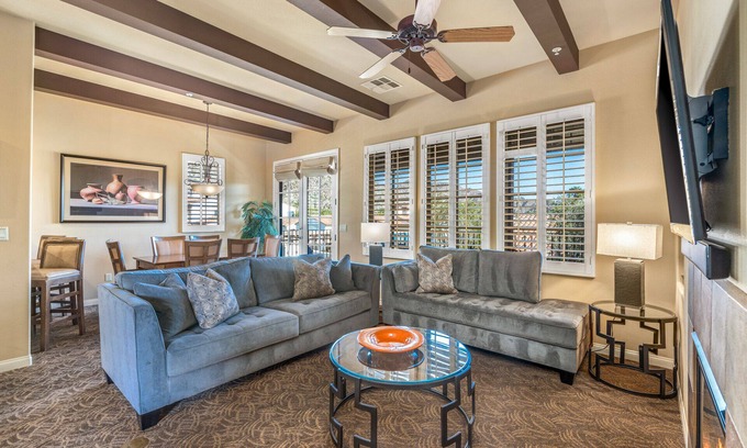La Quinta Condo | Mountain View! Luxurious Villa near Clubhouse with Mountain Views - Pet Friendly - Upstairs (C48-2)