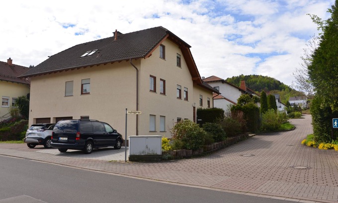 Kindsbach House | Mountain View Rooms in Kindsbach