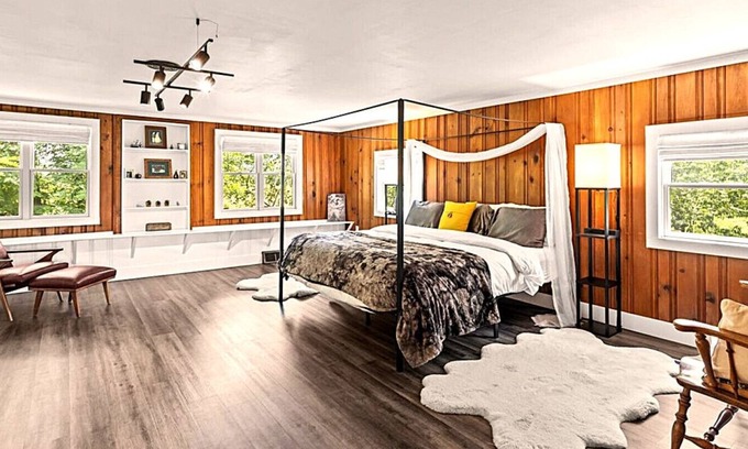 Melcroft House | Mountain Views |Seven Springs, Hike, Hot Tub & Sauna