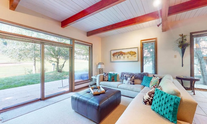 Eagle-Vail House | Mountain Vista