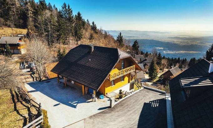 Ambroz pod Krvavcem Apartment | Mt Krvavec Apartment Story, Cerklje na Gorenjskem, Slovenia