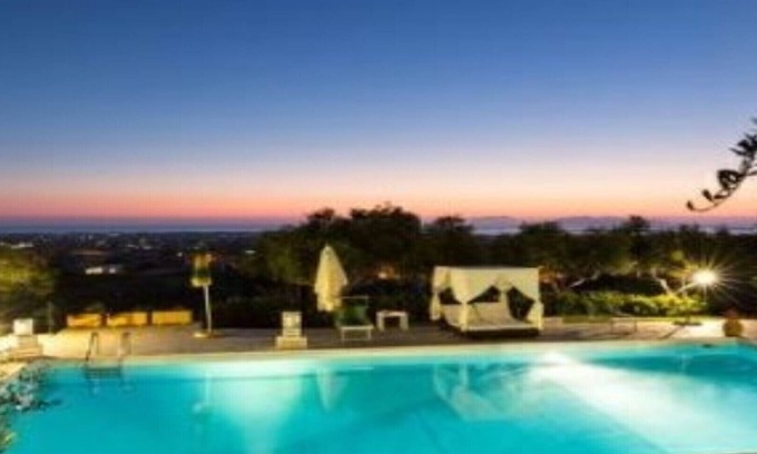 Marsala Villa | Multi-room apartment x 10 people in resort