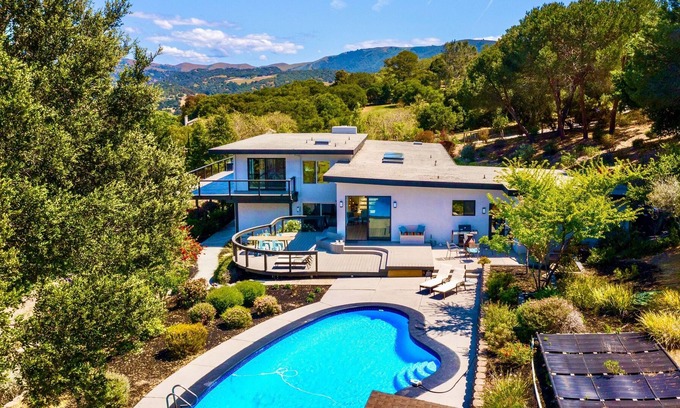 Salinas House | MV41 Carmel Valley 5 Bedroom Home with Pool close to the Village