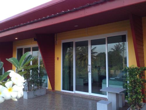 Makham Tia Resort | My Home Resort