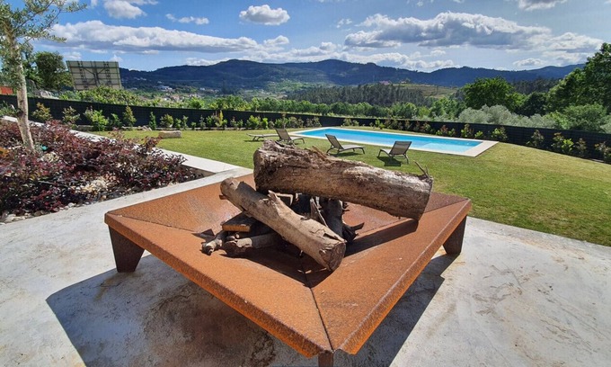 Pedraca House | MyStay - Casal Magister with pool and garden