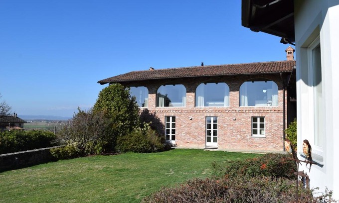 Palazzo Canavese House | MyVilla Suites