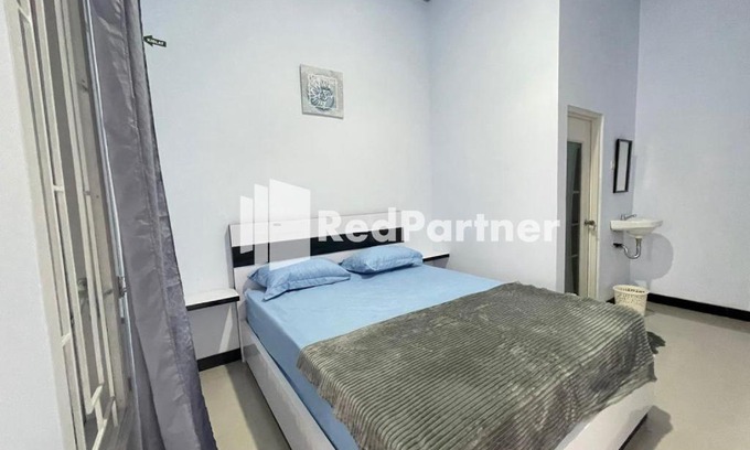 Tegal Hotel | N3 Syariah near Stasiun Tegal Mitra RedDoorz