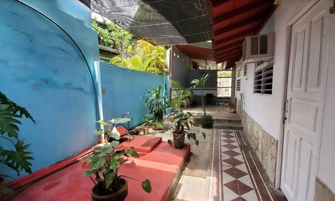 Puerto de Boniato Bed & Breakfast | Narciso's B&B