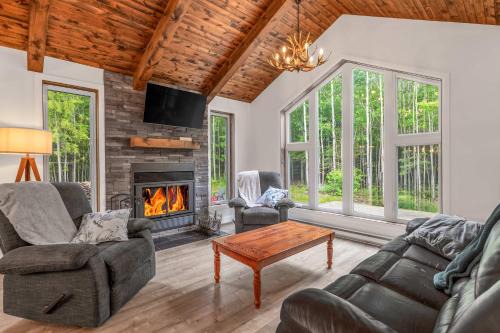 Petite-Riviere-Saint-Francois Ski Chalet | Natur Rustik - En pleine nature avec Spa