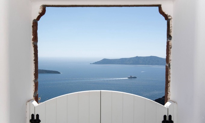 Imerovigli Villa | Native Eco Villas