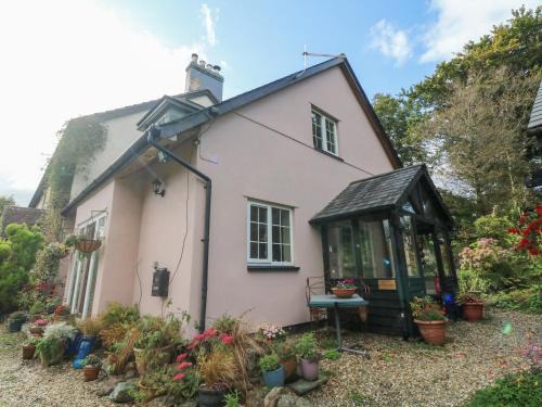 Okehampton House | Nattaden Fourwinds