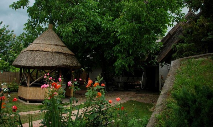 Pazmand House | Natura Vendégház