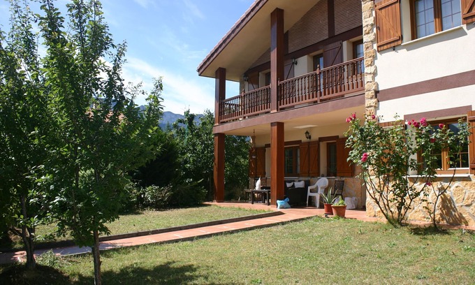 Villasana de Mena House | Nature in a privileged setting just 35 minutes from Bilbao.