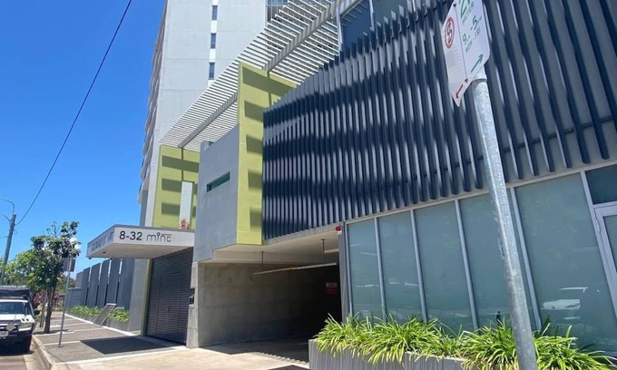 South Townsville Apartment | Nature Meets City on Mint