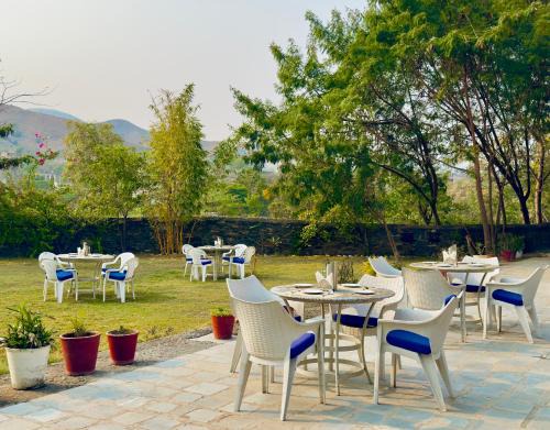 Udaipur District Hotel | Nature Peace Paradise - A Lush Green Resort