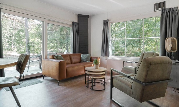 Dwingeloo House | Nature Retreat in Drenthe