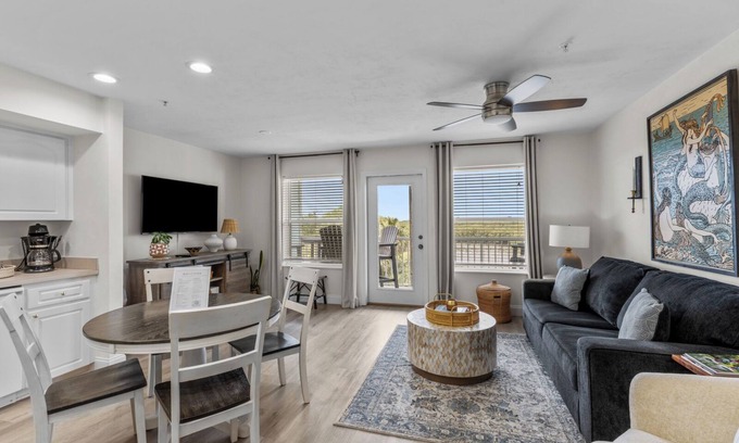 Cedar Key Condo | Nature's Landing B203 Seasalt in Historic CedarKey