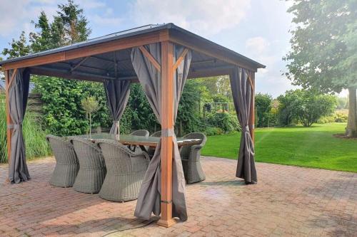 Lamswaarde House | Nature Zeeland