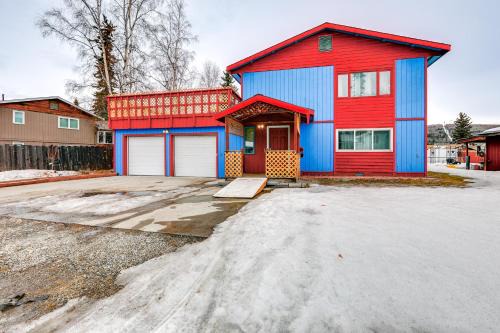 Fairbanks House | Near Dtwn and Pioneer Park Fairbanks Home with Deck!