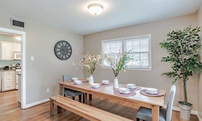 Mobile House | Near Midtown, Highways, Downtown! Bel-Air Bungalow