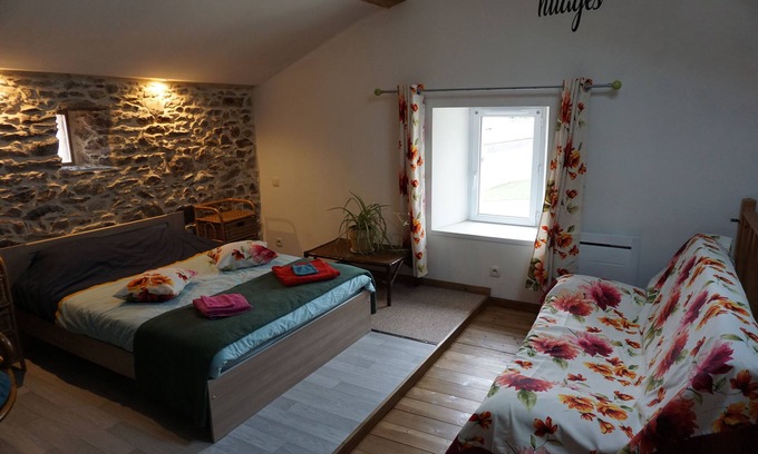 Bouguenais House | Near Nantes/airport: Charming rustic house