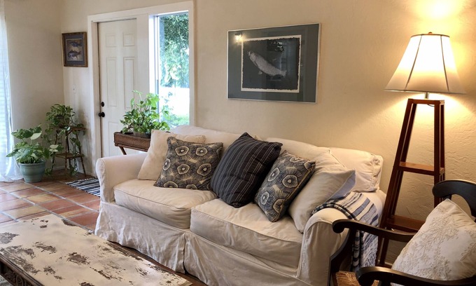 Gulf Gate Estates House | Near Siesta Key Beach !
