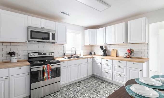 Avondale House | Near the Airport East Lake Craftsman