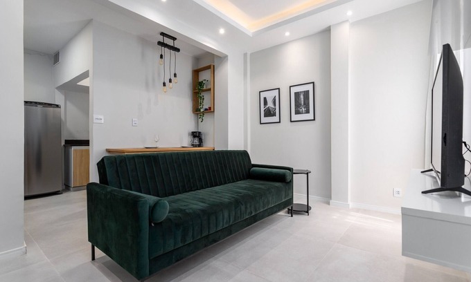 Tijuca Apartment | Near the underground and 20 minutes from Maracanã | CV410