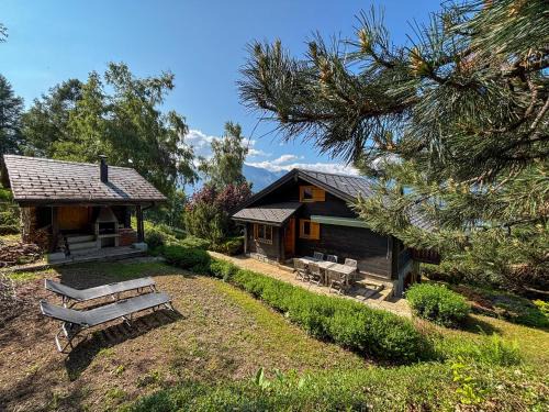 Saint-Pierre-de-Clages Ski Chalet | Nendaz chalet with view-Peaceful escape
