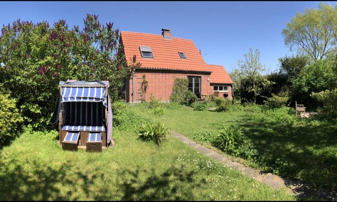 Gleschendorf House | NEU! Ferienhaus mit Naturgarten