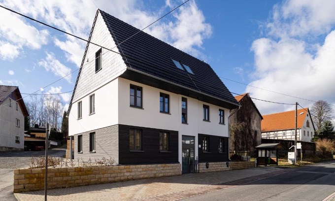 Kleinhennersdorf Apartment | Neues Ferienhaus