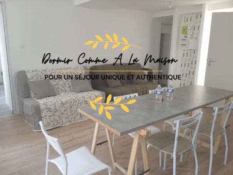 Saint-Julien-de-Vouvantes Apartment | NEUF Le Cocon Familial - Dormir Comme A La Maison -