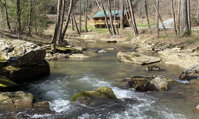 Deep Gap Cabin | New 2/2 log cabin, rushing trout stream, hot tub, fireplace, 4 acres