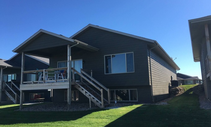 Spirit Lake Cabin | NEW 4 BEDROOM CABIN BRIDGES BAY RESORT 6 FREE INDOOR WATERPARK PASSES