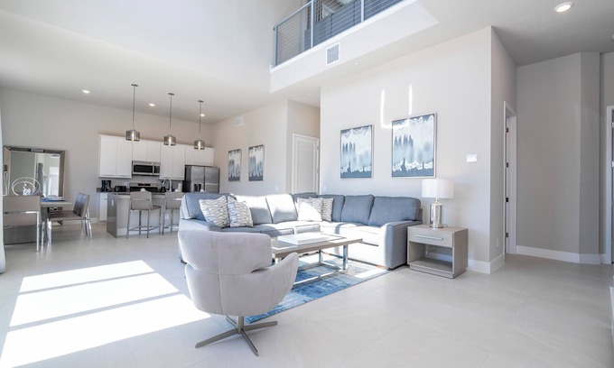 Reunion Apartment | New 5BR Stylish Duplex – Modern Comfort Just Minutes from Disney!
