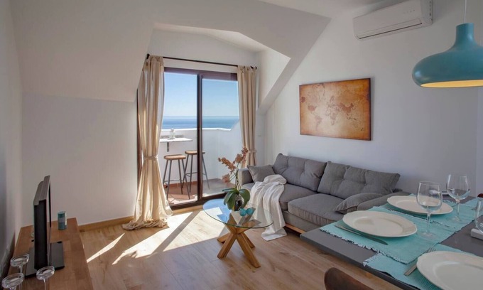 Benalmadena Apartment | NEW Apartment in Benalmadena Pueblo with views