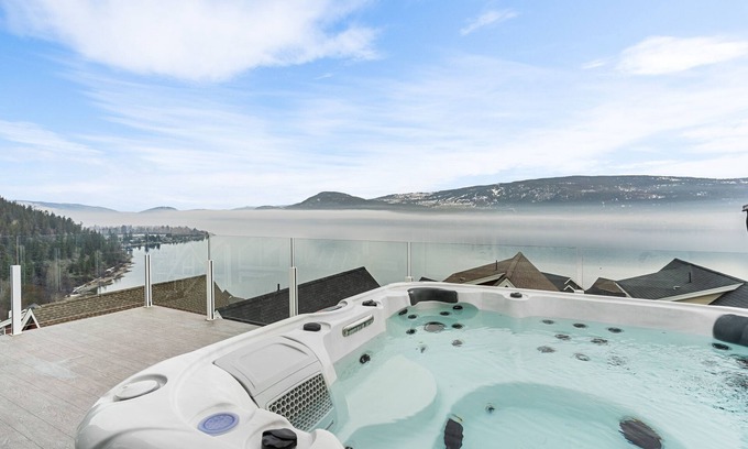 Central Okanagan Cottage | New cottage. Fully equipped. So just kick off your shoes and relax.