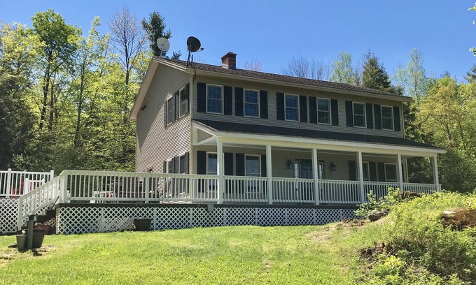 Stowe Hollow House | New! EPIC Vacation Getaway In Stowe