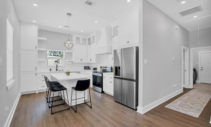 Cleveland House | New, Family Friendly, Centrally located Duplex