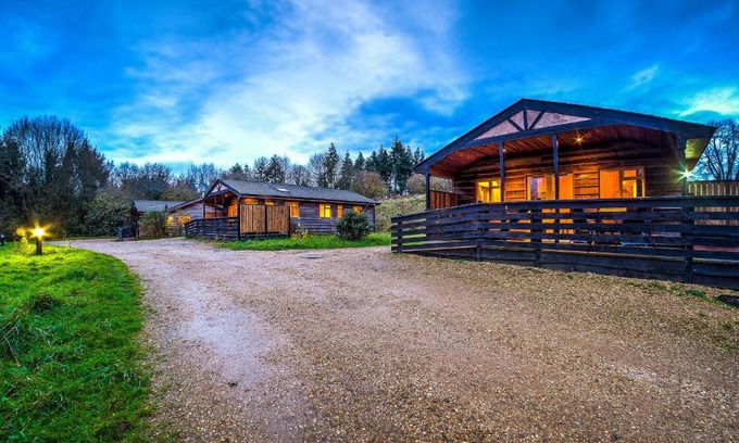 Wimborne Saint Giles Cabin | New Forest Lodges