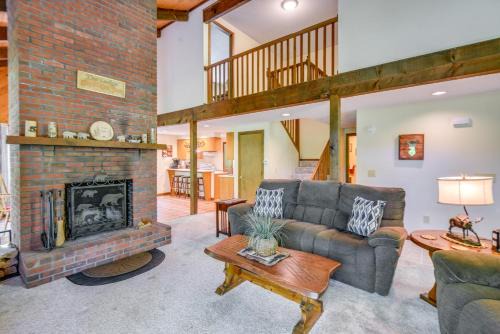 Eidelweiss Village House | New Hampshire Vacation Rental - Walk to Beach!
