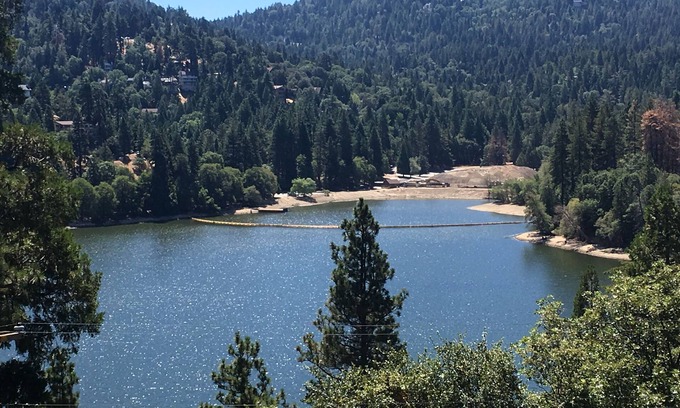 Crestline Cabin | NEW Lake View Cabin getaway! Steps away from the water! 10 beds