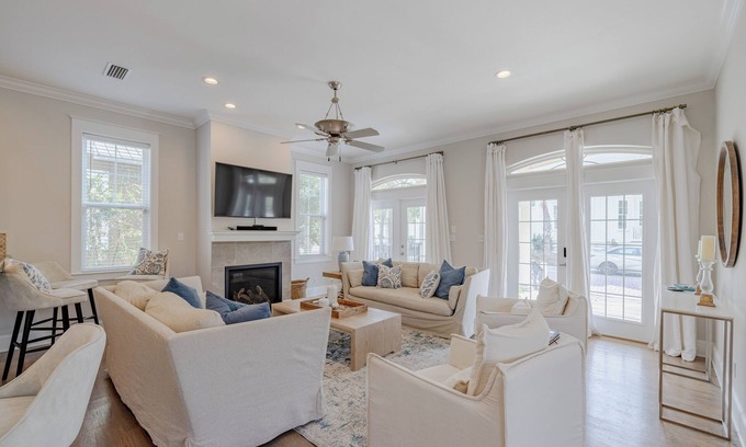Rosemary Beach House | New Listing! Charming 4-bedroom Luxury home!