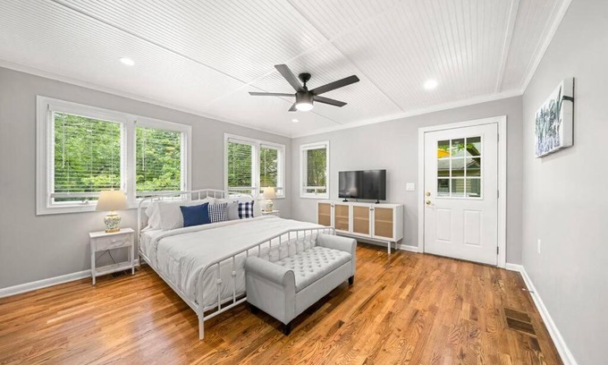 Norcross House | New Listing - Serene 3BR home in Historic Norcross