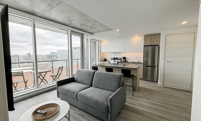 Milton Park Apartment | New Luxury Unit in Heart of MTL 809 | Metro access