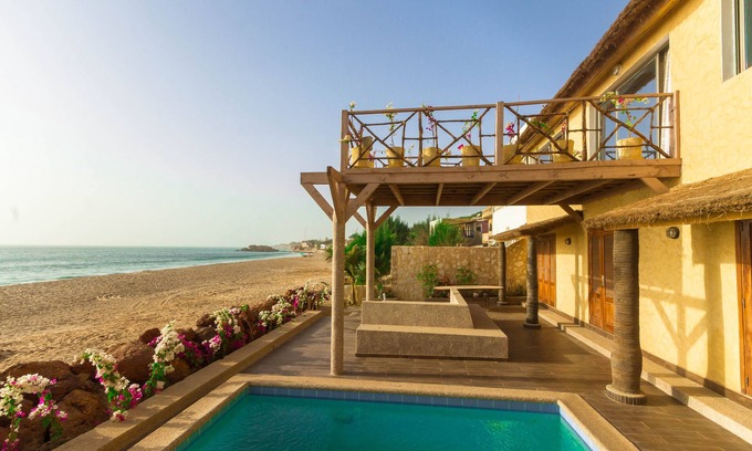 Popenguine Apartment | NEW: Master suite on the Ocean (1/2 board or full board with chef)