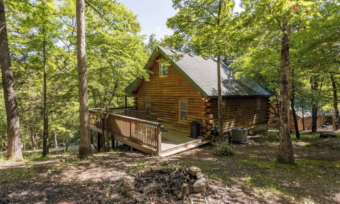 Shell Knob Cabin | New Pool and Hot Tub Deck at the Timber's Resort properties!