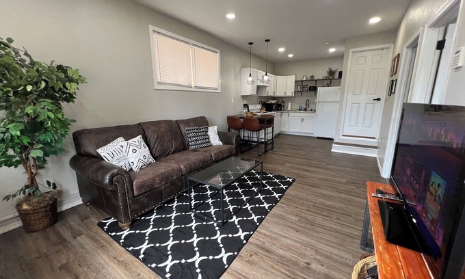 Parkland House | ð¥NEW, PRIVATE, MODERNð¥ 2/1 Unit *CLOSE to JBLM*