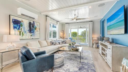 Cortez House | NEW! SaltWater Serenity less than 500ft to AMI, Canal Front!
